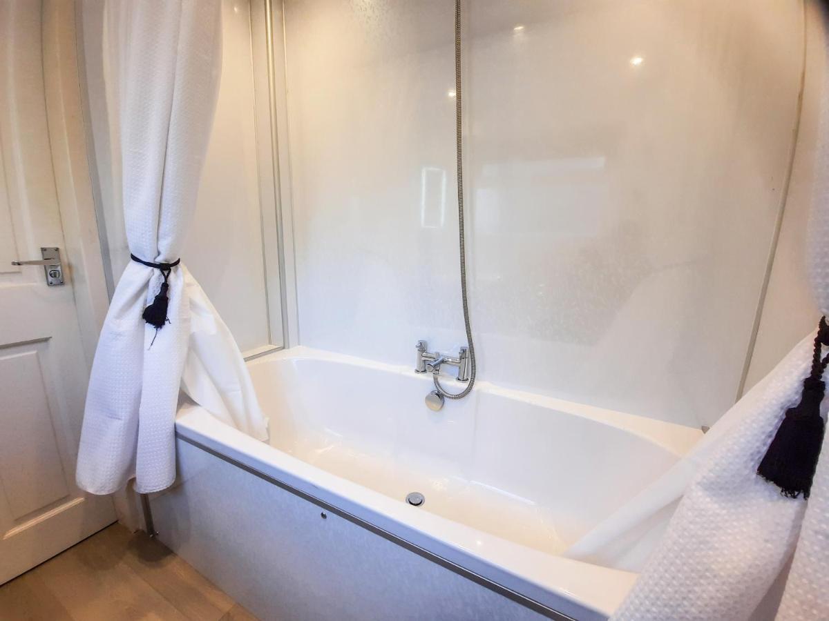 Bwthyn Ger Afon Riverplace Cottage Блайнай-Фестиниог Экстерьер фото